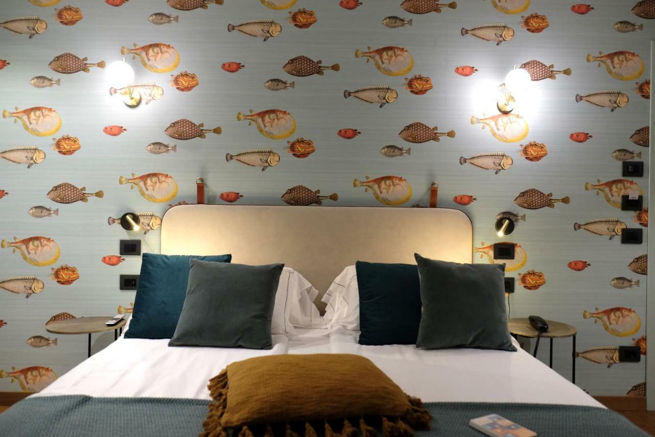 Hotel Luise Riva del Garda Esterno foto